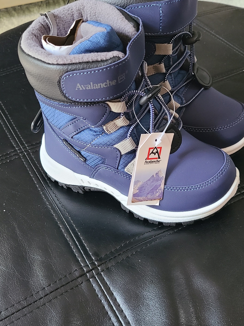Avalanche Navy and Gray Kids Winter Boots Size 11